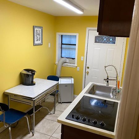 Comfortable Crash Pad ニューオーリンズ エクステリア 写真