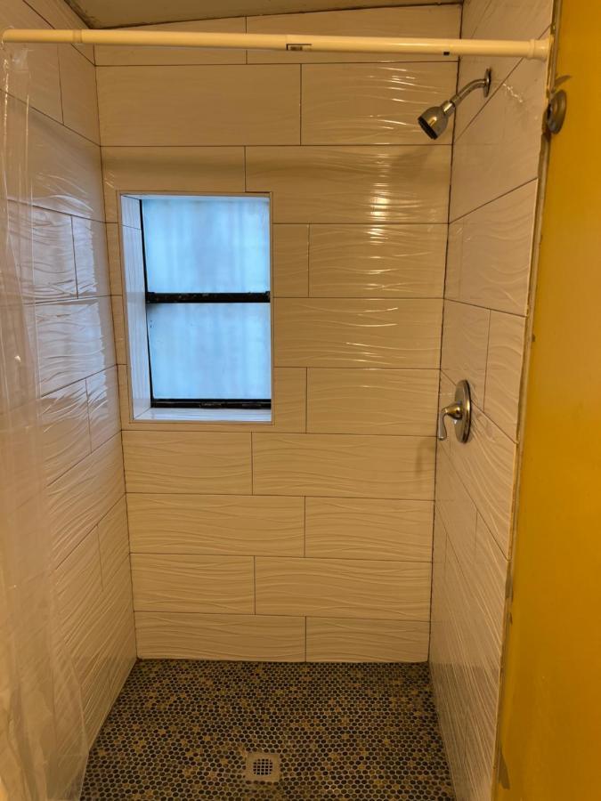 Comfortable Crash Pad ニューオーリンズ エクステリア 写真